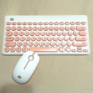 Wireless Computer Keyboard and Mouse Set